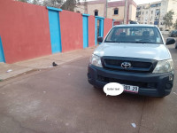 voitures-toyota-hilux-2009-sig-mascara-algerie