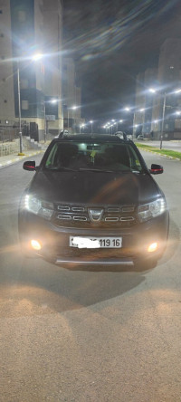 voitures-dacia-sandero-2019-techrod-bordj-el-bahri-alger-algerie