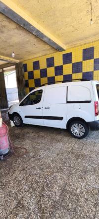 السيارات-النفعية-citroen-berlingo-2016-سيقوس-أم-البواقي-الجزائر