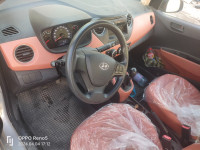 berline-hyundai-grand-i10-sedan-2017-dz-biskra-algerie