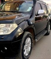 tout-terrain-suv-nissan-pathfinder-2007-hassi-messaoud-ouargla-algerie