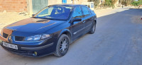 voitures-renault-laguna-2-2001-expression-cheniguel-medea-algerie