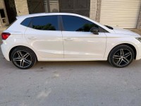 سيارات-seat-ibiza-2019-high-الشلف-الجزائر