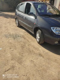 voitures-renault-scenic-2002-souahlia-tlemcen-algerie