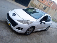 voitures-peugeot-207-2012-sour-el-ghouzlane-bouira-algerie