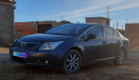 grande-berline-toyota-avensis-2011-mascara-algerie