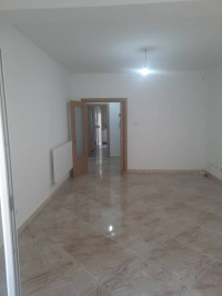 appartement-location-f4-alger-staoueli-algerie