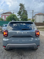 voitures-dacia-duster-2024-journee-guelma-algerie