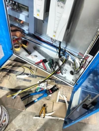 Maintenance industrielle ( machine. Compresseurs. Chiller)