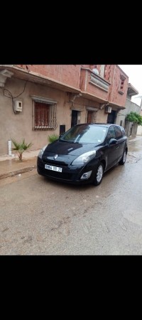 سيارات-renault-scenic-2010-مستغانم-الجزائر