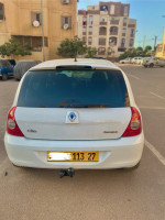 voitures-renault-clio-campus-2013-bye-mostaganem-algerie