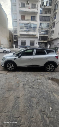 voitures-renault-captur-2022-luxe-annaba-algerie