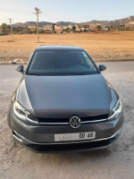 voitures-volkswagen-golf-7-2019-join-nador-tipaza-algerie