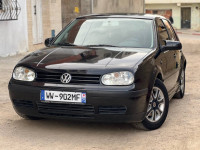 moyenne-berline-volkswagen-golf-4-2001-mila-algerie