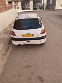 voitures-peugeot-206-2002-nedroma-tlemcen-algerie