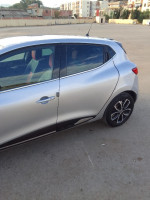 citadine-renault-clio-4-2018-limited-boumedfaa-ain-defla-algerie