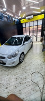 voitures-hyundai-accent-rb-4-portes-2018-ain-beida-oum-el-bouaghi-algerie