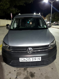 voitures-volkswagen-caddy-2019-fourgon-setif-algerie