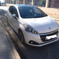 autre-peugeot-208-2016-taghzout-bouira-algerie