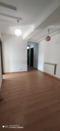 appartement-location-f4-annaba-algerie