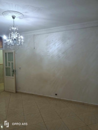 appartement-location-f3-annaba-algerie