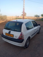 citadine-renault-clio-2-2002-hassi-bahbah-djelfa-algerie