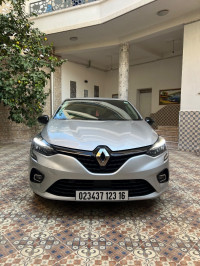 voitures-renault-clio-5-2023-equilibre-rouiba-alger-algerie