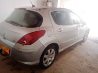 moyenne-berline-peugeot-308-2011-premium-sidi-akkacha-chlef-algerie