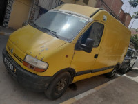 fourgon-renault-2002-taya-setif-algerie