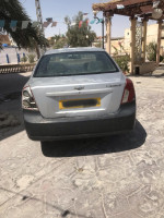 berline-chevrolet-optra-4-portes-2004-el-oued-algerie