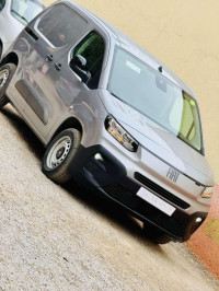 voitures-fiat-doblo-2024-setif-algerie