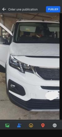 سيارات-peugeot-rifter-2019-allure-الجزائر-وسط