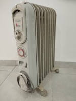 chaudieres-et-radiateurs-02-radiateur-a-bain-dhuile-marque-delonghi-bou-ismail-tipaza-algerie