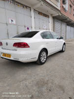 voitures-volkswagen-passat-2012-confort-baraki-alger-algerie