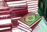 مصاحف  كامل الاحجام متوفرة و بسعر معقول