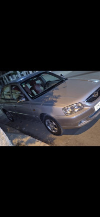 voitures-hyundai-accent-2013-gls-beni-mered-blida-algerie