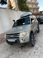 tout-terrain-suv-mitsubishi-pajero-court-2009-grarem-gouga-mila-algerie