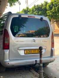 سيارات-citroen-berlingo-2011-البليدة-الجزائر