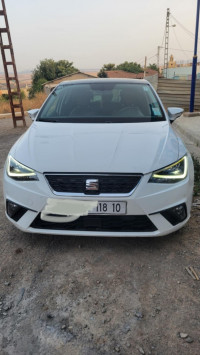 voitures-seat-ibiza-2018-high-facelift-bouira-algerie