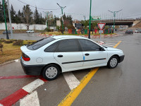 voitures-renault-laguna-1-1995-constantine-algerie