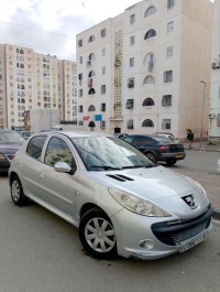 سيارات-peugeot-206-plus-2011-عين-النعجة-الجزائر