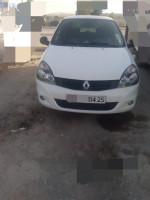 voitures-renault-clio-campus-2014-extreme-2-el-khroub-constantine-algerie