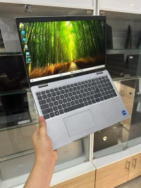 Dell Precision 3561
