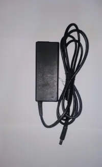 HP Chargeur 18.5V 3.5A 65W 7.4mm x 5.0mm
