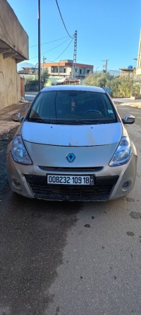 سيارات-renault-clio-3-2009-القنار-نشفي-جيجل-الجزائر