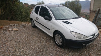 voitures-peugeot-206-2000-akbou-bejaia-algerie