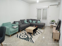 appartement-location-vacances-f4-alger-mahelma-algerie