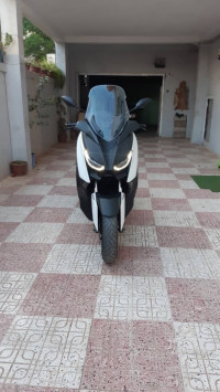 motos-et-scooters-yamaha-xmax-300-2019-cheraga-alger-algerie