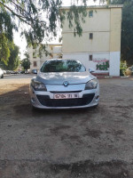 voitures-renault-megane-3-2011-dar-el-beida-alger-algerie