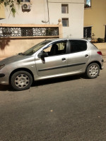 voitures-peugeot-206-2005-bouzareah-alger-algerie